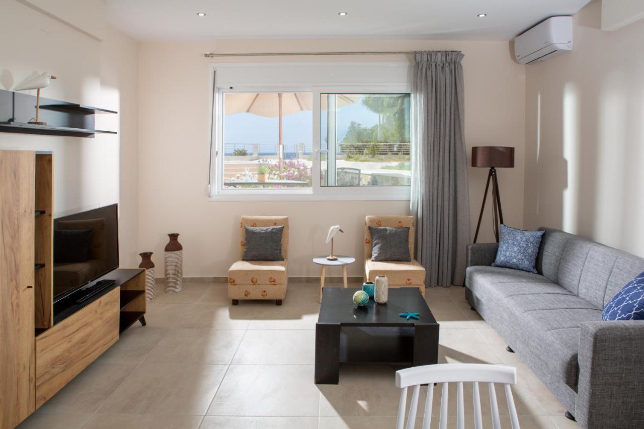 Kalypso Apartment Ierapetra Bagian luar foto